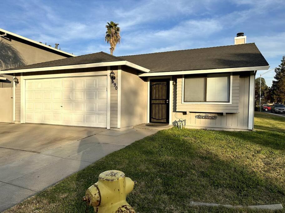 Comfortable House W/ Wi-Fi/Tv - Turlock,Ca Exterior foto